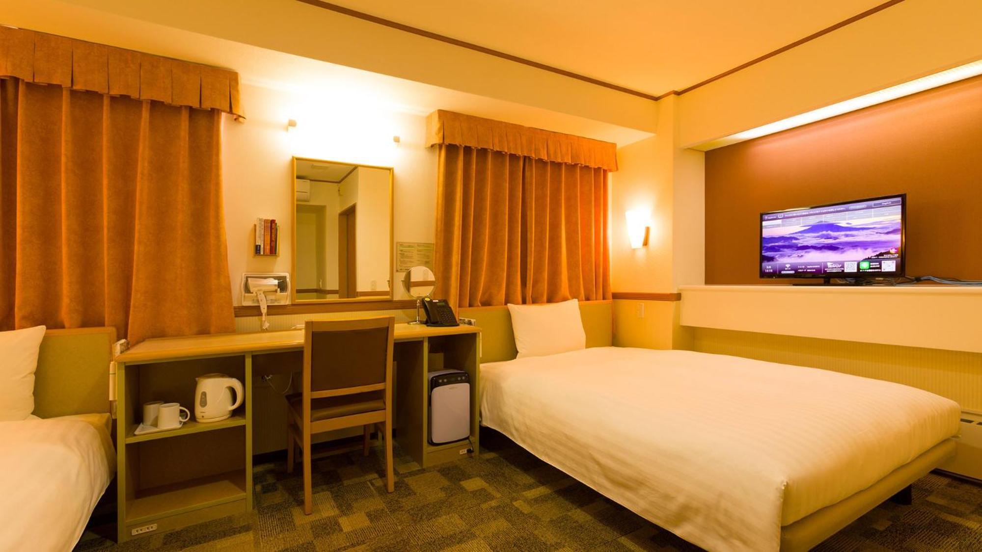 Toyoko Inn Fujisan Numazu Eki Kita Guchi No 2 Bilik gambar