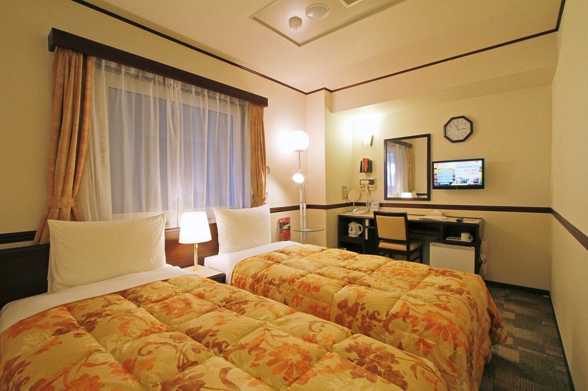 Toyoko Inn Fujisan Numazu Eki Kita Guchi No 2 Luaran gambar